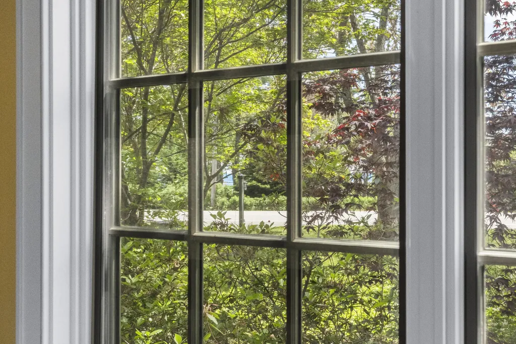 298 Ocean Avenue Kennebunkport ME 04046