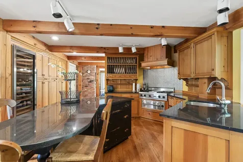 298 Ocean Avenue Kennebunkport ME 04046