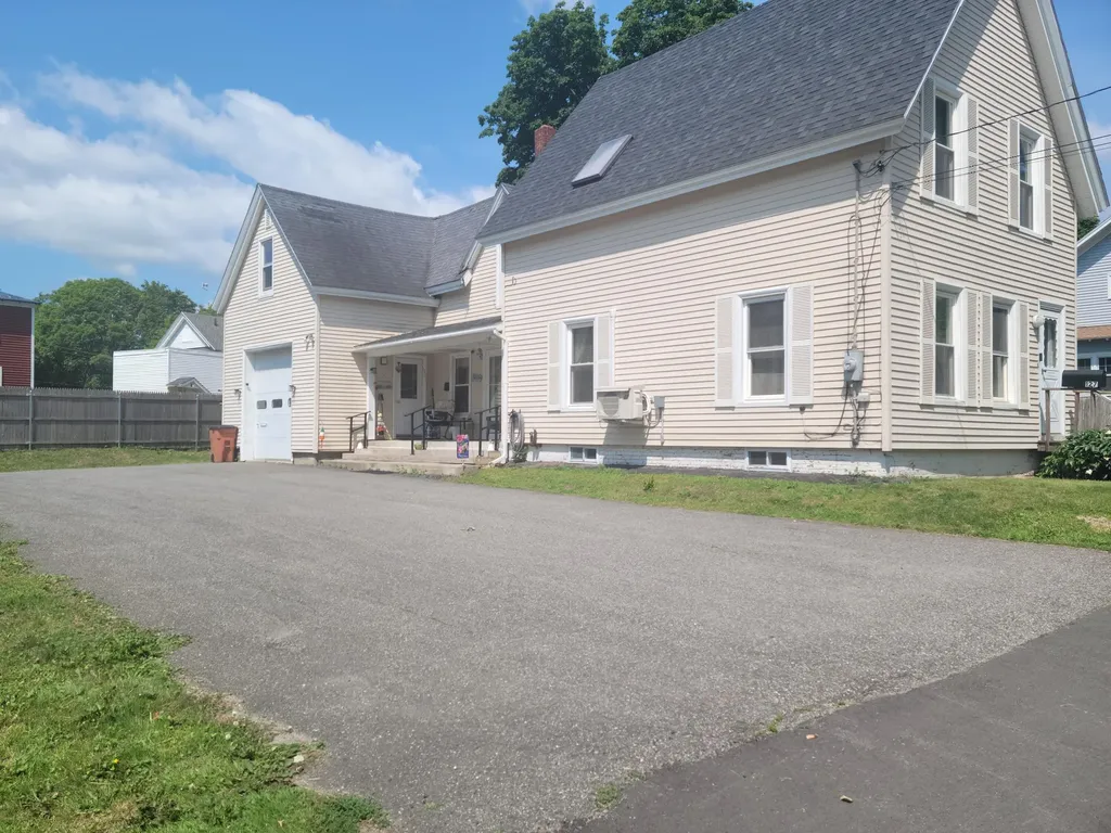 127 Parker Street Brewer ME 04412