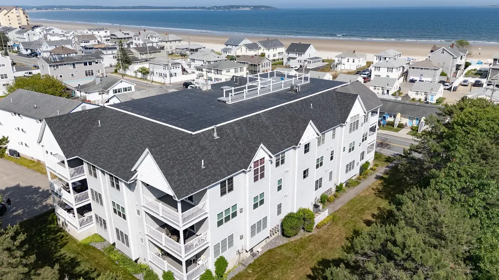 170 E Grand Avenue Old Orchard Beach ME 04064