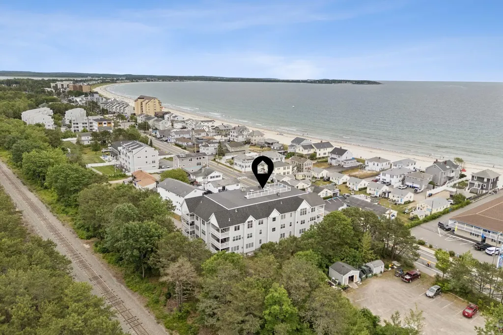 170 E Grand Avenue Old Orchard Beach ME 04064