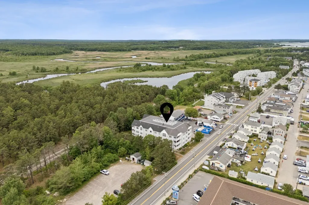 170 E Grand Avenue Old Orchard Beach ME 04064