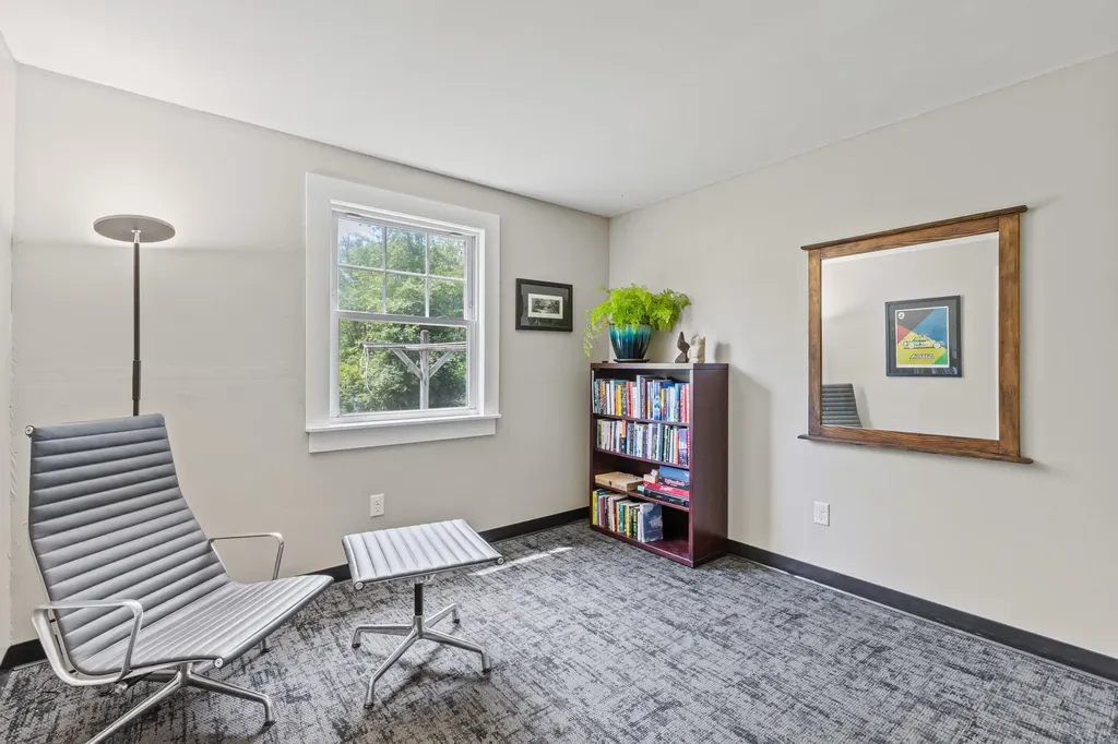 338 Royal Road North Yarmouth ME 04097