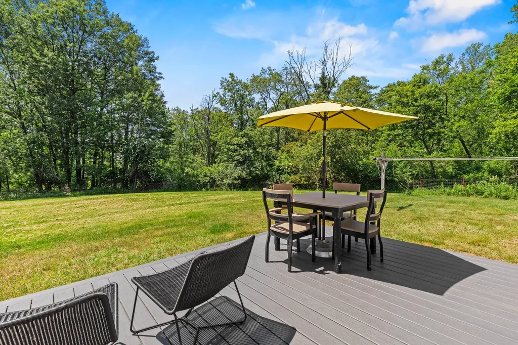 338 Royal Road North Yarmouth ME 04097