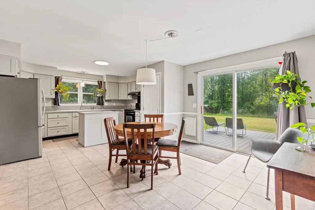 338 Royal Road North Yarmouth ME 04097