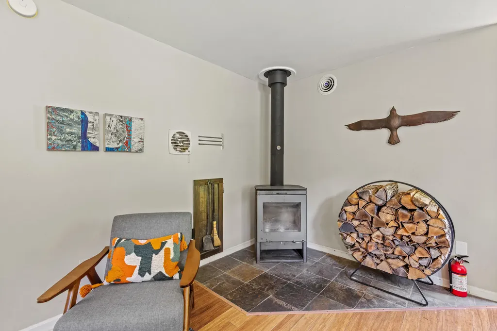 338 Royal Road North Yarmouth ME 04097