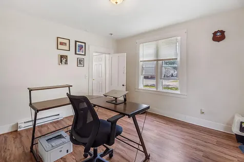 7 Maple Street Vassalboro ME 04989