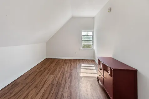 7 Maple Street Vassalboro ME 04989