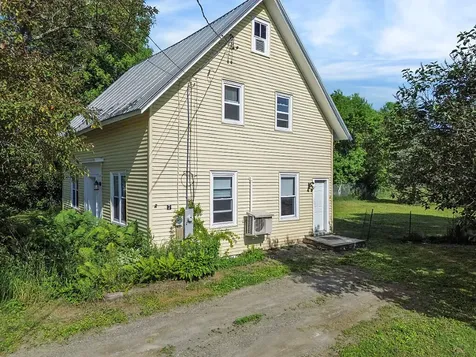 7 Maple Street Vassalboro ME 04989