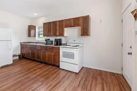 7 Maple Street Vassalboro ME 04989