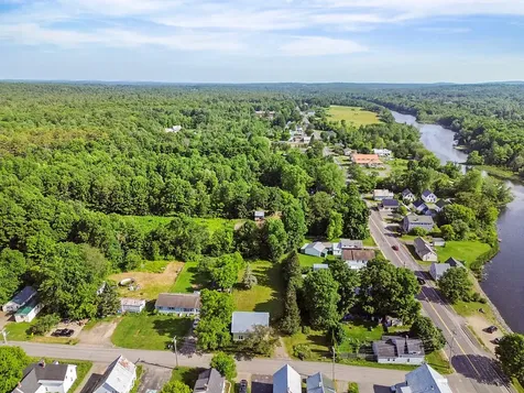 7 Maple Street Vassalboro ME 04989