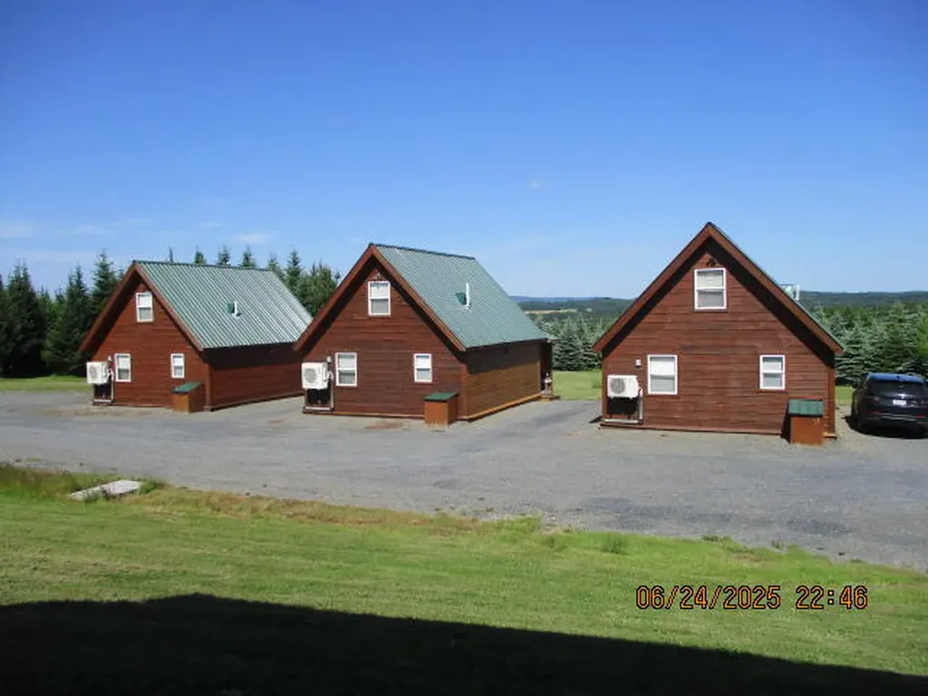 135 East Ridge Road Mars Hill ME 04758