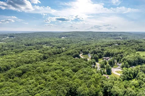 187 Hickory Drive Auburn ME 04210