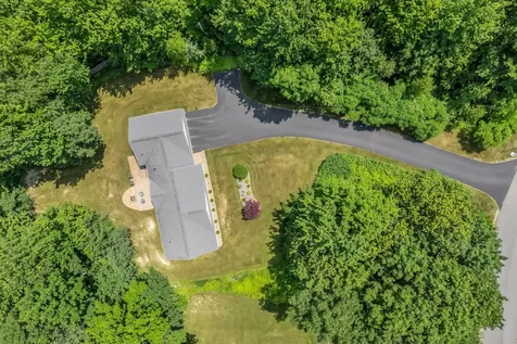 187 Hickory Drive Auburn ME 04210