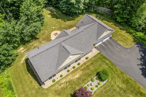 187 Hickory Drive Auburn ME 04210