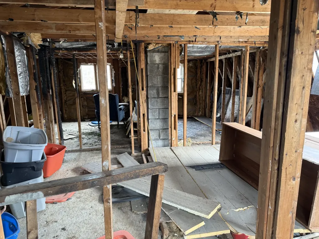 1 Pine View Lane Winterport ME 04496