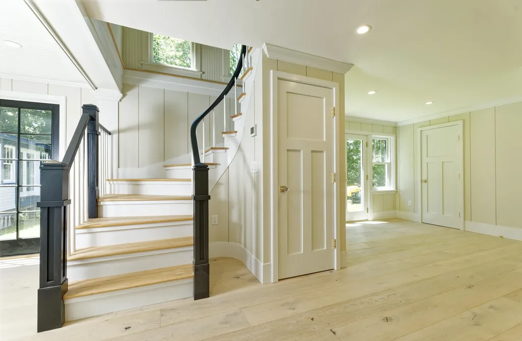 239 Ocean Point Road Boothbay ME 04544