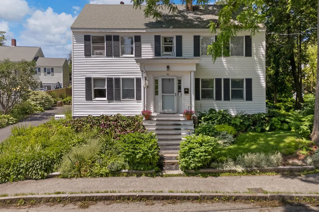 390 Front Street Bath ME 04530