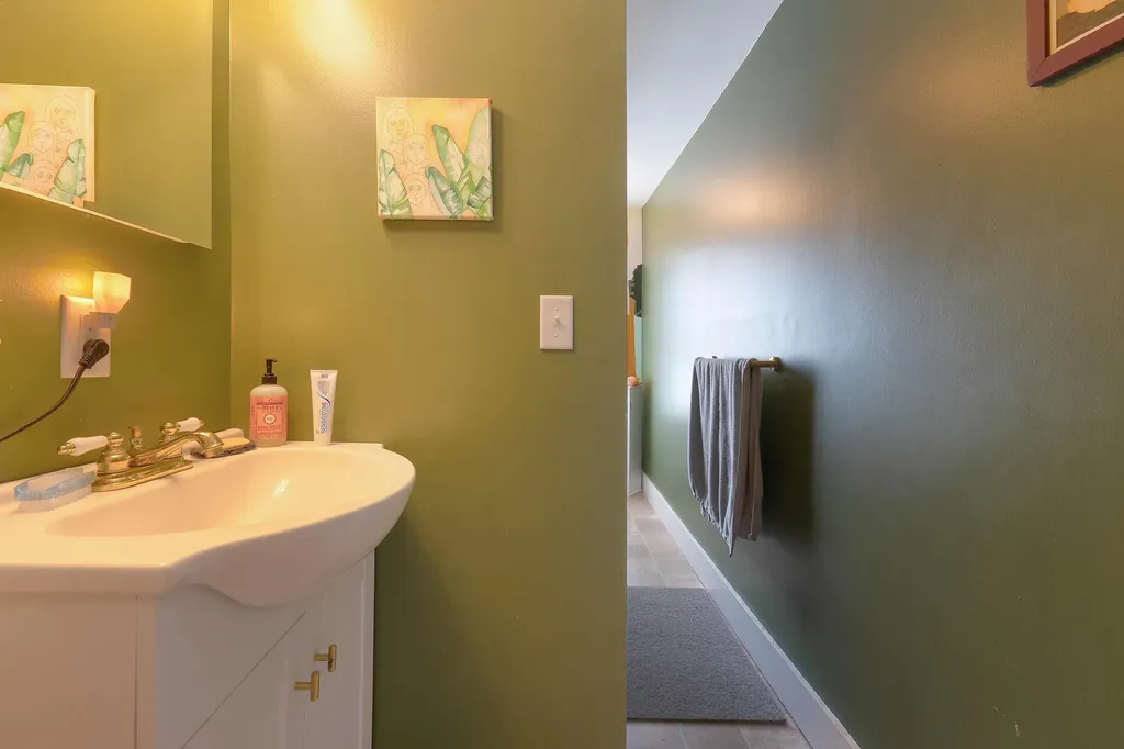 390 Front Street Bath ME 04530