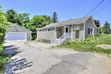 58 Bailey Avenue Lewiston ME 04240