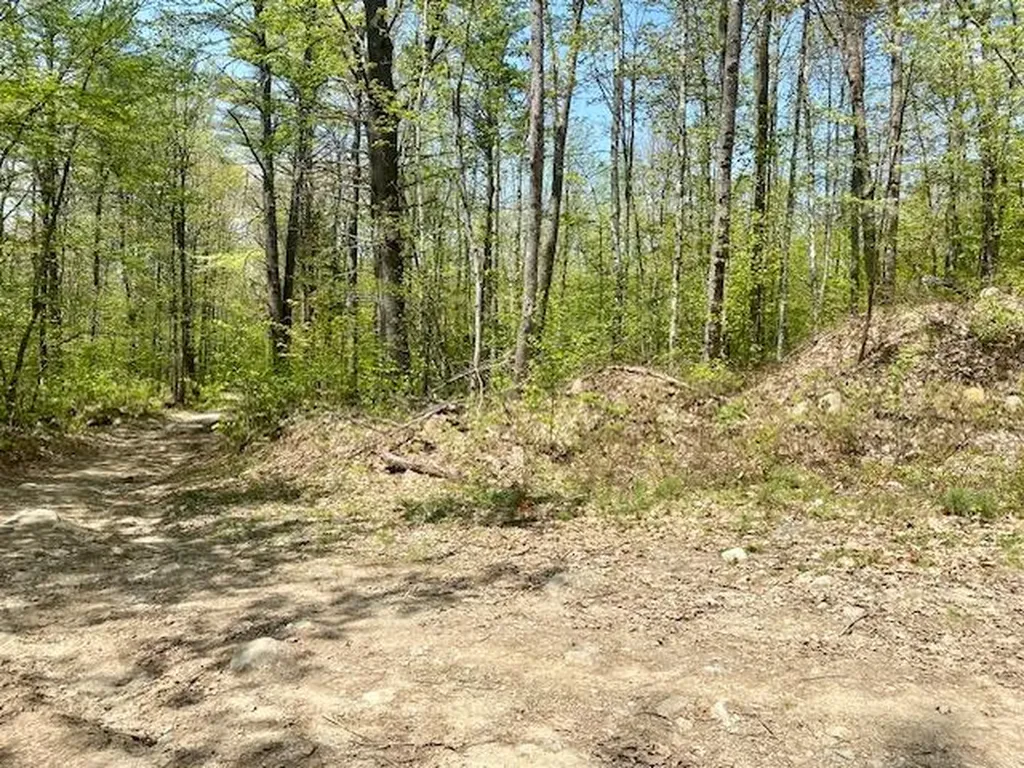 42AC Ben Gilpatrick Road Hiram ME 04041