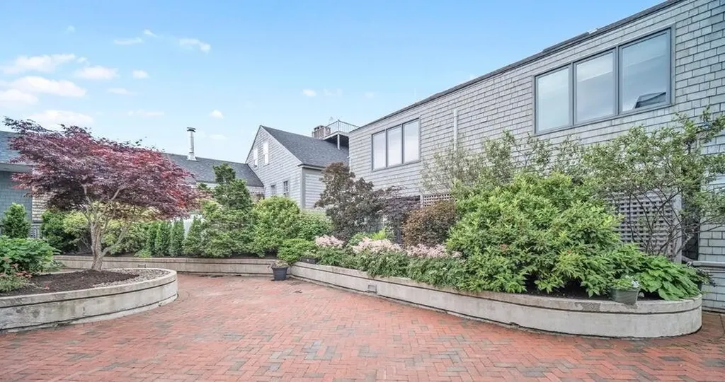 52 Bay View Street Camden ME 04843