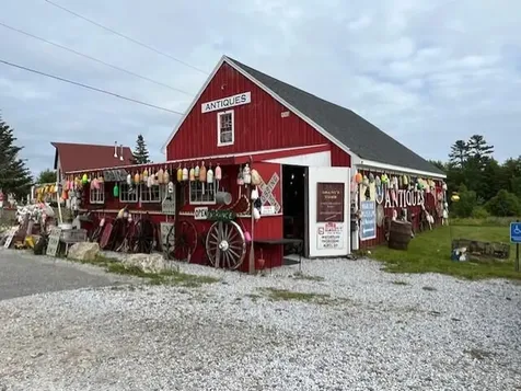 2856 Atlantic Highway Warren ME 04864