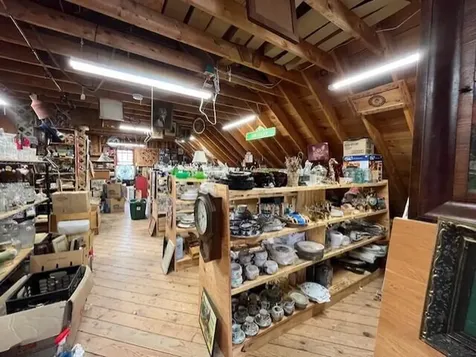 2856 Atlantic Highway Warren ME 04864