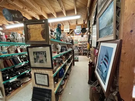2856 Atlantic Highway Warren ME 04864