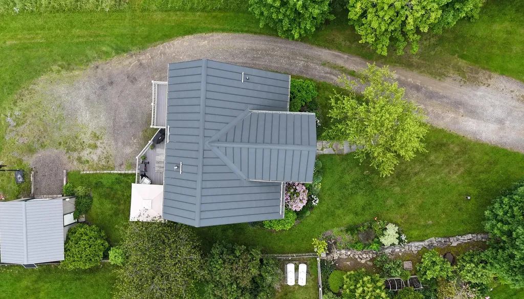 26 Elm Street South Thomaston ME 04858