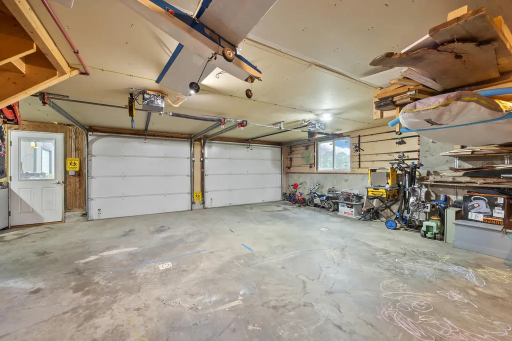 26 Elm Street South Thomaston ME 04858