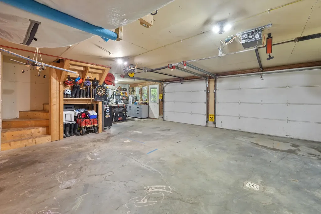 26 Elm Street South Thomaston ME 04858