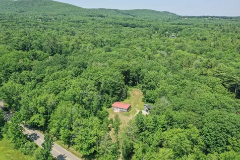 16 Sutton Road Lincolnville ME 04849