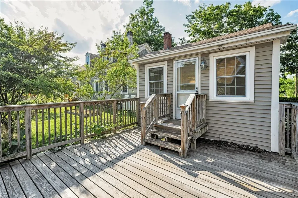 6 W Main Street Searsport ME 04974