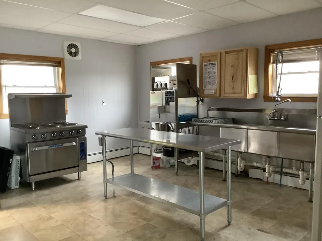 33 Davis Street Presque Isle ME 04769