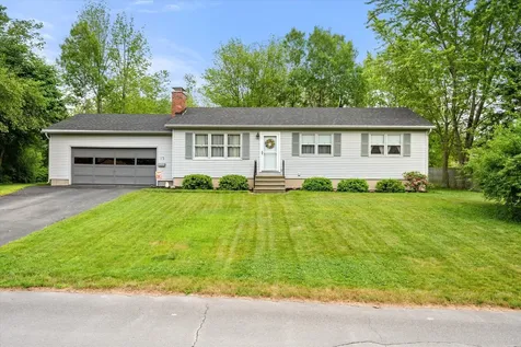 12 Friar Tuck Lane Brewer ME 04412