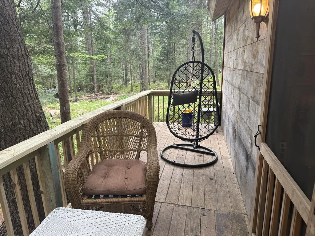 325 Calderwood Road Washington ME 04574
