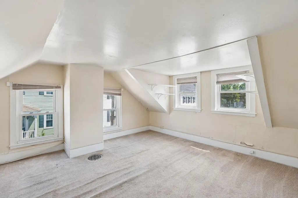 16 Dunlap Street Brunswick ME 04011
