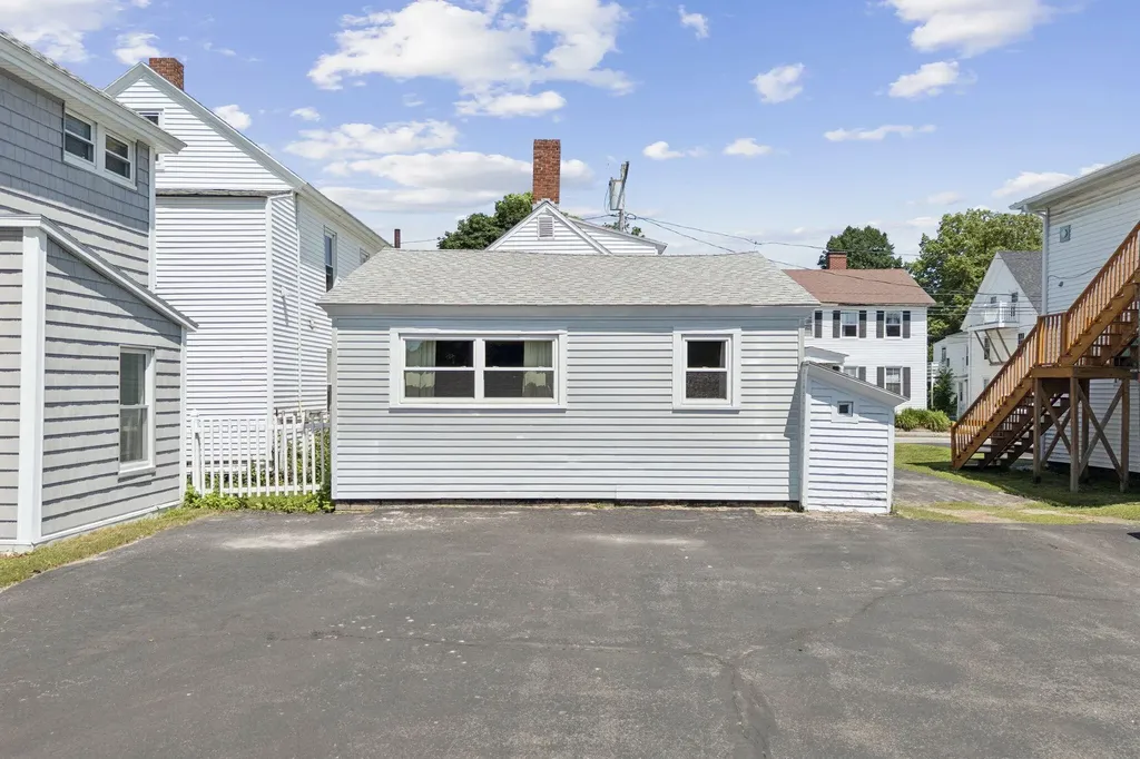 16 Dunlap Street Brunswick ME 04011