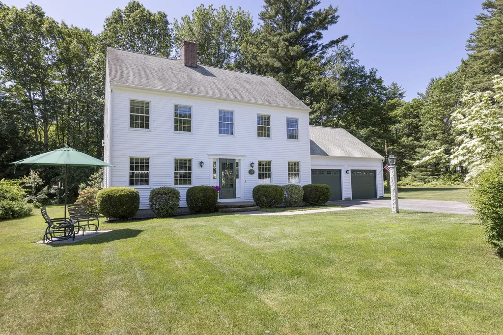 17 Ryefield Drive Scarborough ME 04074