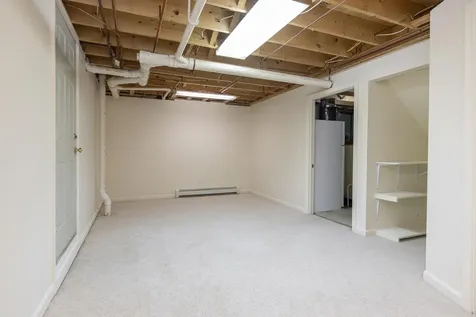 17 Ryefield Drive Scarborough ME 04074