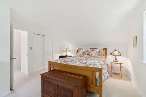 21 Arrowhead Drive Brunswick ME 04011
