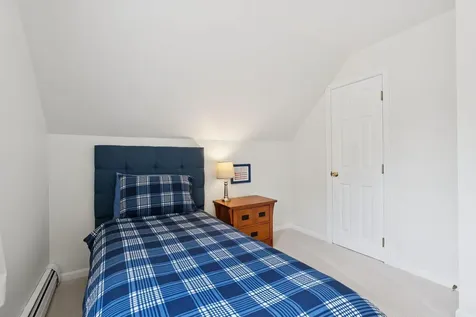 21 Arrowhead Drive Brunswick ME 04011