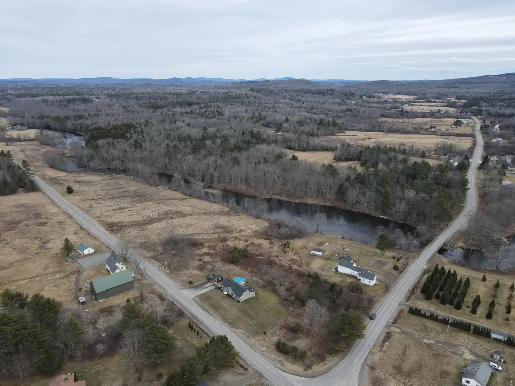 Winterport ME 04496