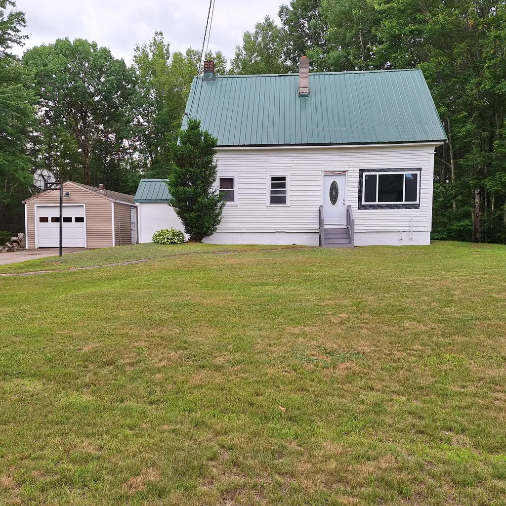 167 Mechanic Falls Road Poland ME 04274