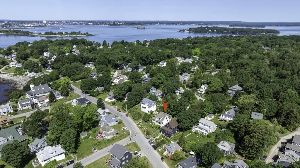 78 Seashore Avenue Portland ME 04108