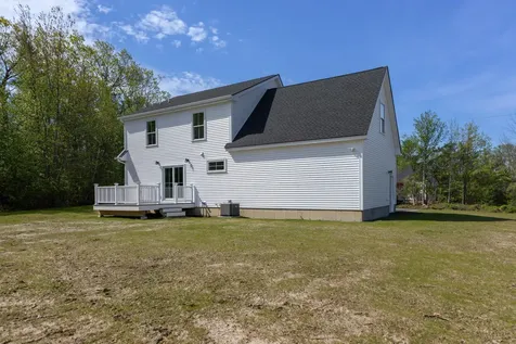13 Tomahawk Lane Berwick ME 03901