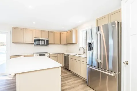 13 Tomahawk Lane Berwick ME 03901