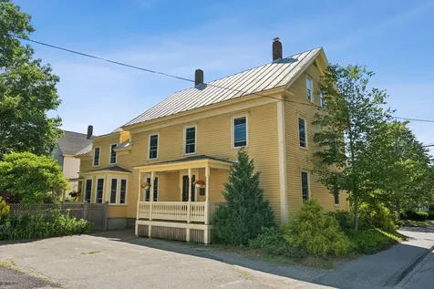 16 Everett Street Brunswick ME 04011