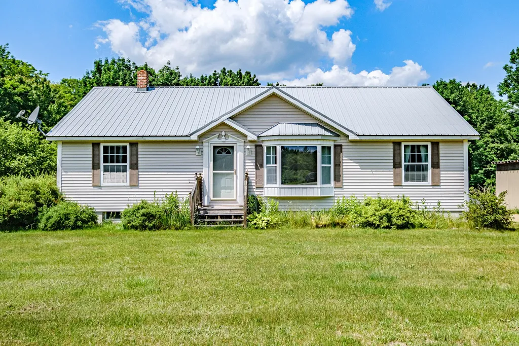 25 E Andrews Hill Road Otisfield ME 04270